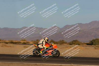 media/Dec-16-2023-CVMA (Sat) [[bb38a358a2]]/Race 13 Amateur Supersport Middleweight/